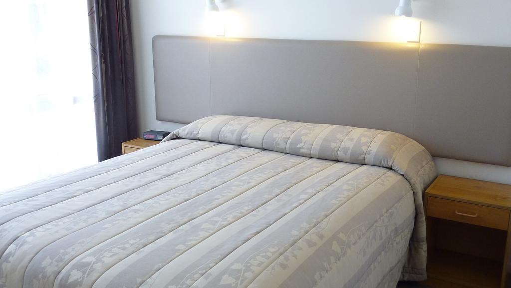 Colonial Inn Motel Крайстчёрч Экстерьер фото