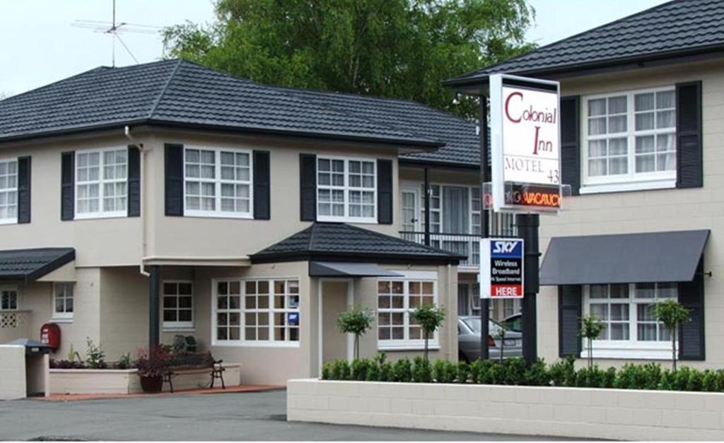 Colonial Inn Motel Крайстчёрч Экстерьер фото