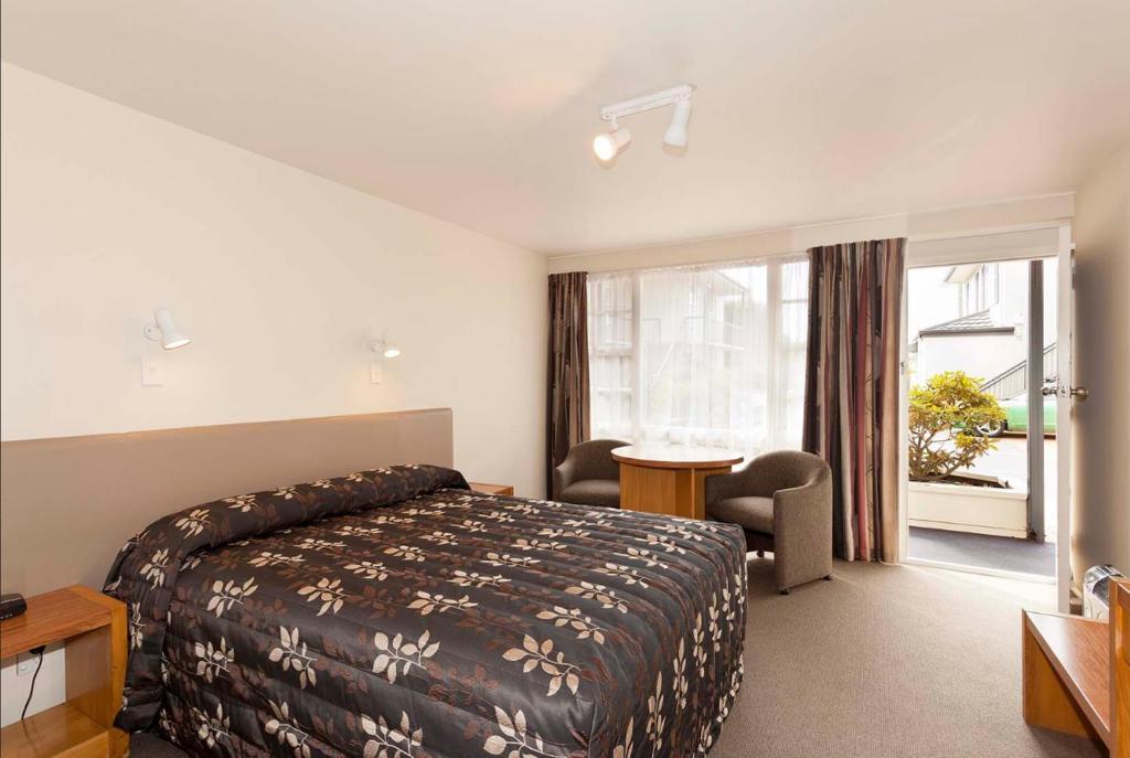 Colonial Inn Motel Крайстчёрч Экстерьер фото
